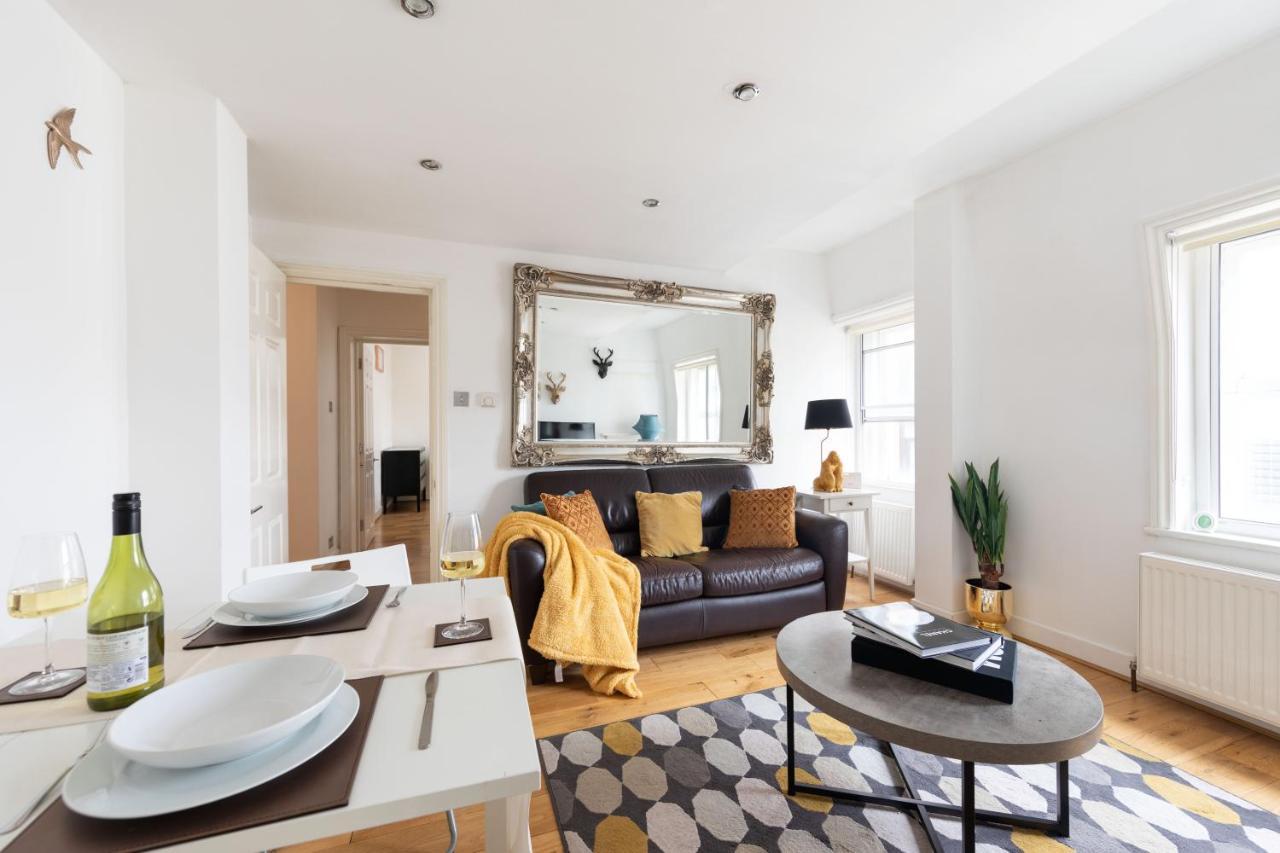 לונדון Spacious 1 Bed Oxford Street Apartment - Sleeps 4 מראה חיצוני תמונה