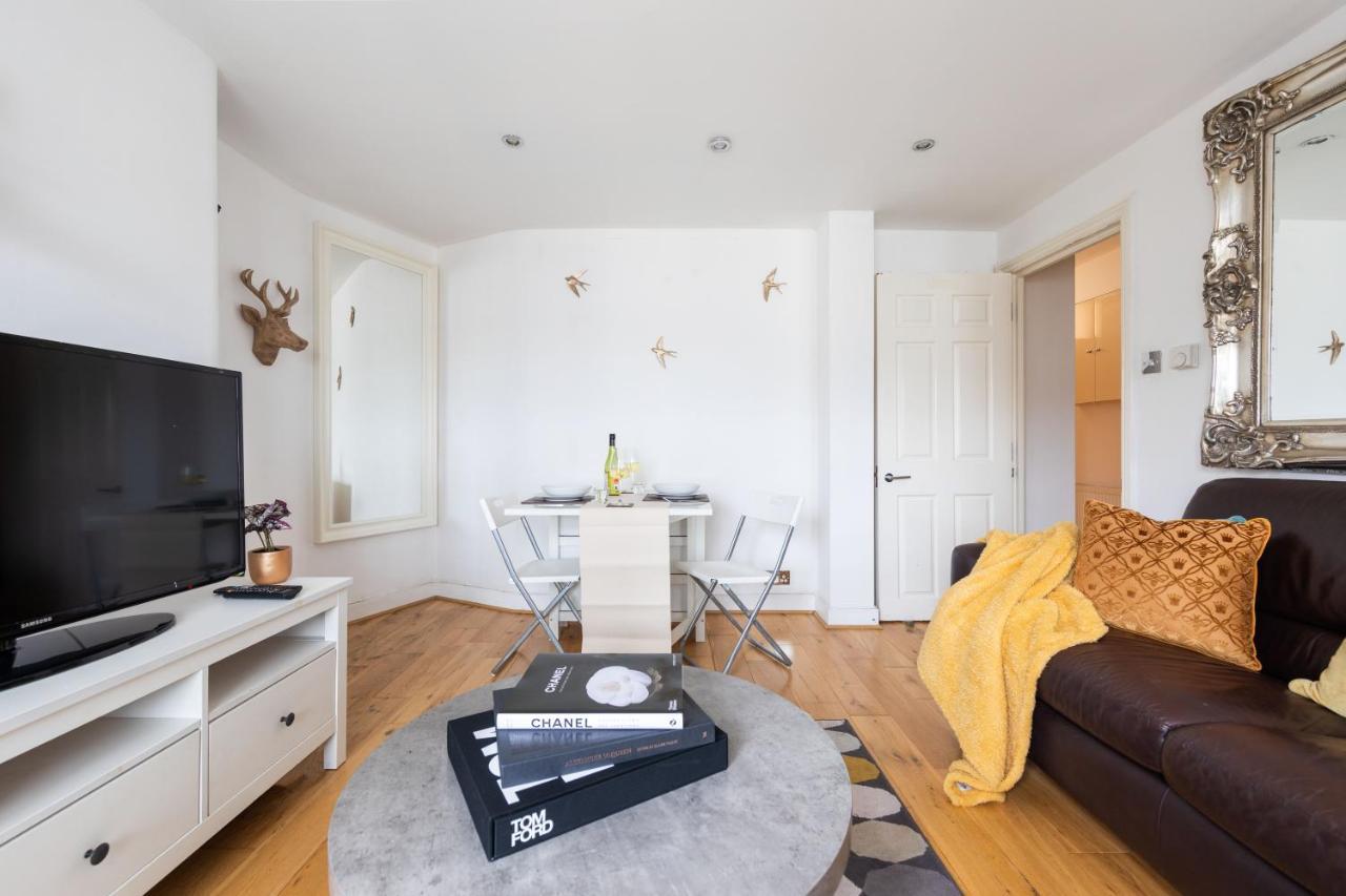 לונדון Spacious 1 Bed Oxford Street Apartment - Sleeps 4 מראה חיצוני תמונה